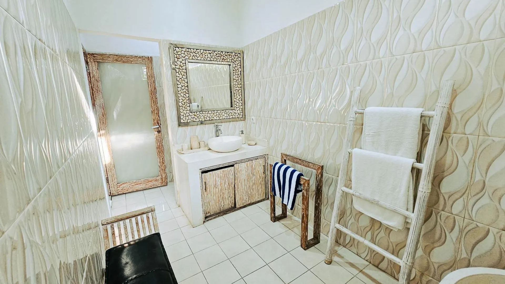 Villa Ohana 2 Bedroom Family Villa With Pool In Umalas Kerobokan